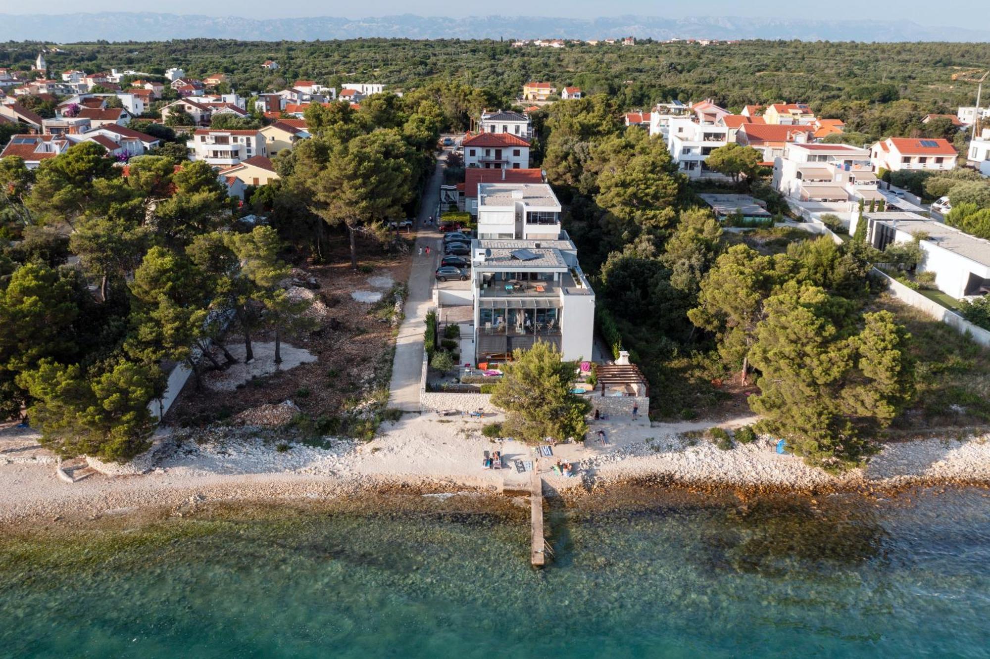 Apartment Anamaria With Seaview Petrcane Eksteriør bilde
